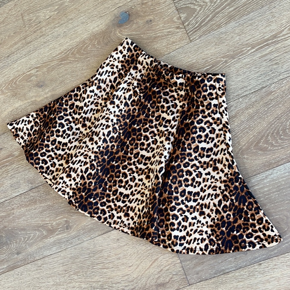 New Leopard Print Skater Skirt From Francescas - image 4